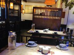 -绿茶餐厅(同成街华联店)