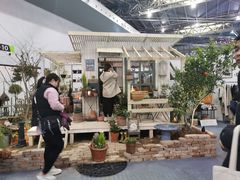 -东浩兰生上海世博展览馆