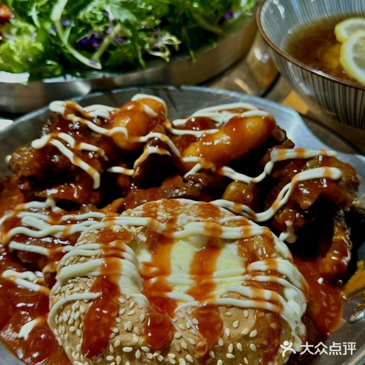 在北京………这一口韩式酱蟹可是香迷糊了！