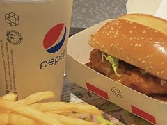 -肯德基(汤逊湖店)