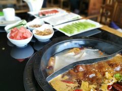 -川中故事·成都老火锅(东书房店)