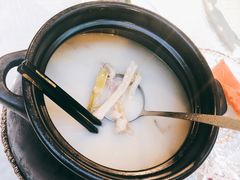 -上海年代·浙菜家烧·小海鲜(水上东路店)