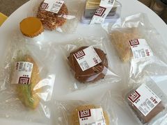 -炉边皮皮·烘焙甜品工厂店