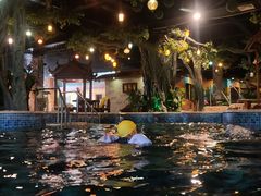 -泉城欧乐堡戏水湾艺术养生温泉