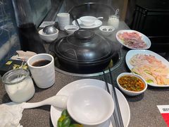 -野迹·石橄榄鸡·烧烤(新洲店)