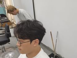-起点造型·QIDIAN烫染接发