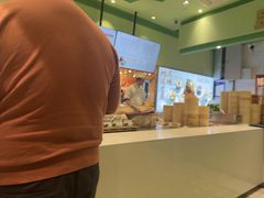 -大食代美食广场(上海中心店)