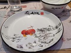 -山河屯铁锅炖(哈西站店)