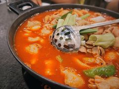 湘味肥肠火锅-湘肠香火锅店(团结湖店)