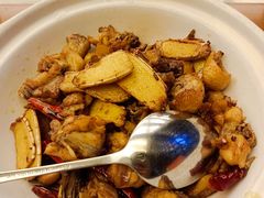 -饭怕鱼·黄焖鲟龙鱼(湖大店)