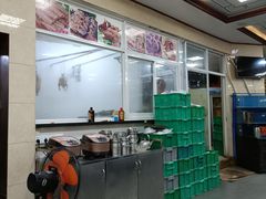 -新一家农家菜(华景新城店)