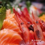 软糯的甜虾 自带鲜甜 柔软的海胆