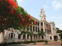 -香港大学