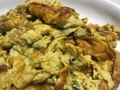 香椿鲜炒蛋-掌柜的店·河南菜(新天地店)