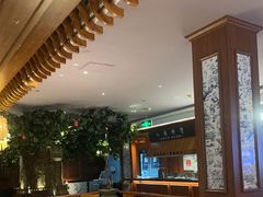 -八府香鸭·啫啫煲(华山路店)