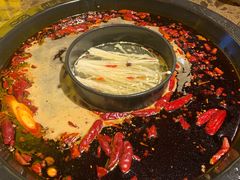 -舒家大院重庆老火锅(纪念塔店)