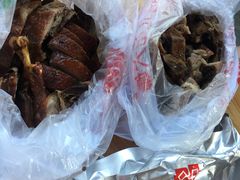 -王浩儿纪六孃甜皮鸭(乐山总店)