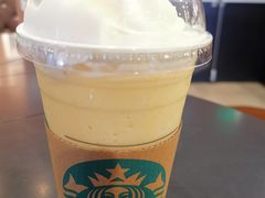 -星巴克(上海虹桥新天地二店)