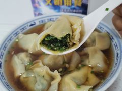 菜肉馄饨-古徽州馄饨店(宝安路店)