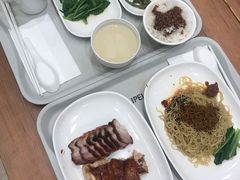 -了凡油鸡饭·面(台北101店)