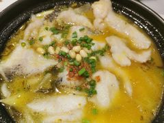 干饭酸菜鱼-凯鸽酒楼(水泉湾龙园店)