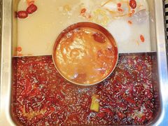 三拼锅底-大隐·成都火锅Bistro(合生麒麟新天地店)