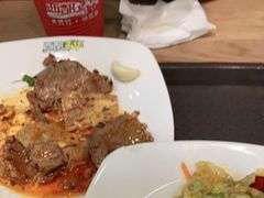 -西部马华清真兰州牛肉面·烧烤夜市(三里河店)