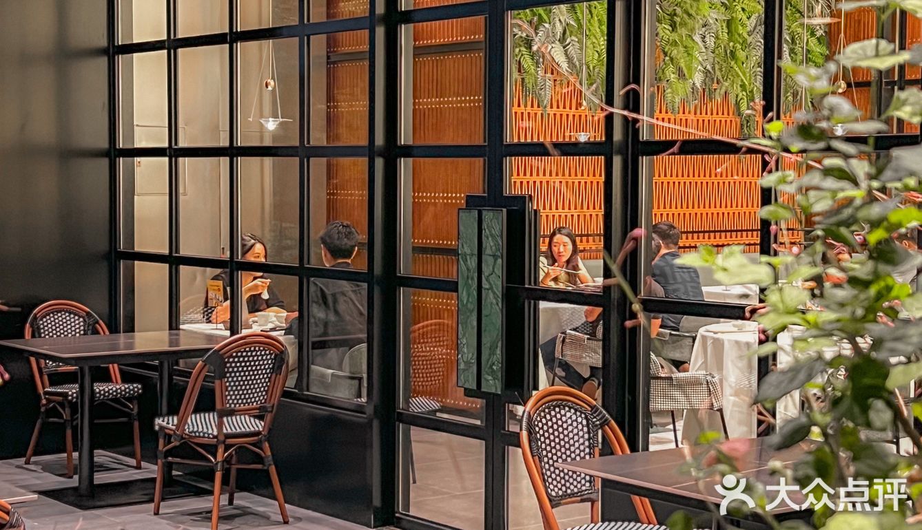 啊啊西乡塘新餐厅!!美哭了!!