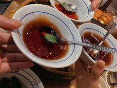 乌龙冰粉-巴奴毛肚火锅(大剧院店)