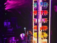 -简奥斯汀·赫本酒吧