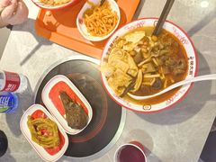 -柳大厨螺蛳粉(人民路总店)