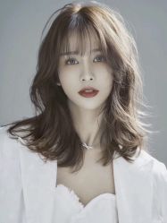 -朗峰专业美发沙龙