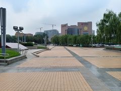 -泉城广场