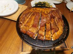 蒙艾里古法烤羊排-蒙艾里民族传统菜蒙餐