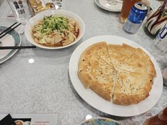 -汗腾格里·风味餐厅(新疆驻京办店)