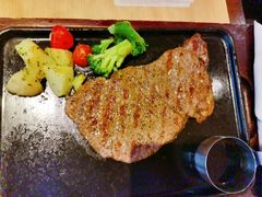 西冷-必胜客(WOW中心城店)