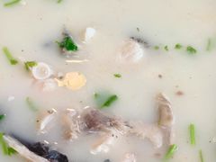 -雪湖煜辰鱼头老店(雪野湖店)