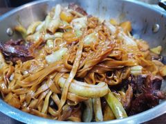-内蒙焖面大盆骨餐馆(山大路店)