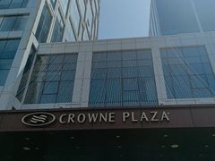 -大连星海皇冠假日酒店