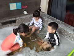 -清远熹乐谷温泉度假酒店