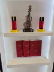 -LJOY丽锦造型·烫发染发