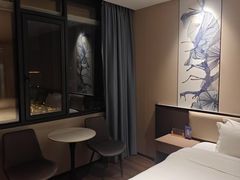 -雅宜酒店(广州黄埔大沙东地铁站店)