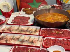 -毛辣果·贵州红酸汤牛肉火锅(西单店)