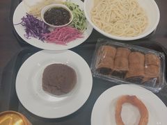 -聚德华天护国寺小吃(甜水园店)