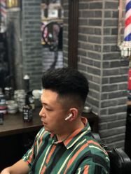 -贝勒爷专业男发