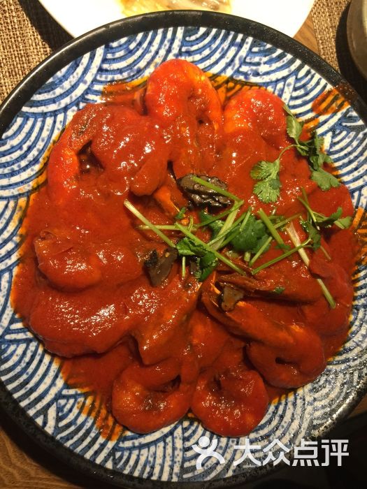     养生汽锅鸡怒江傈僳巧拌猪手