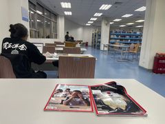 -南山图书馆(常兴路店)