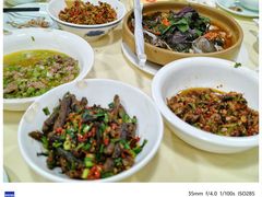-笨罗卜浏阳菜馆(龙华鹏润达店)