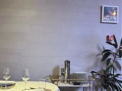 -斯普汇生蚝牛排馆(中骏世界城店)