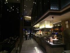 -唐拉雅秀酒店-西锦汇空中BBQ·思创餐厅